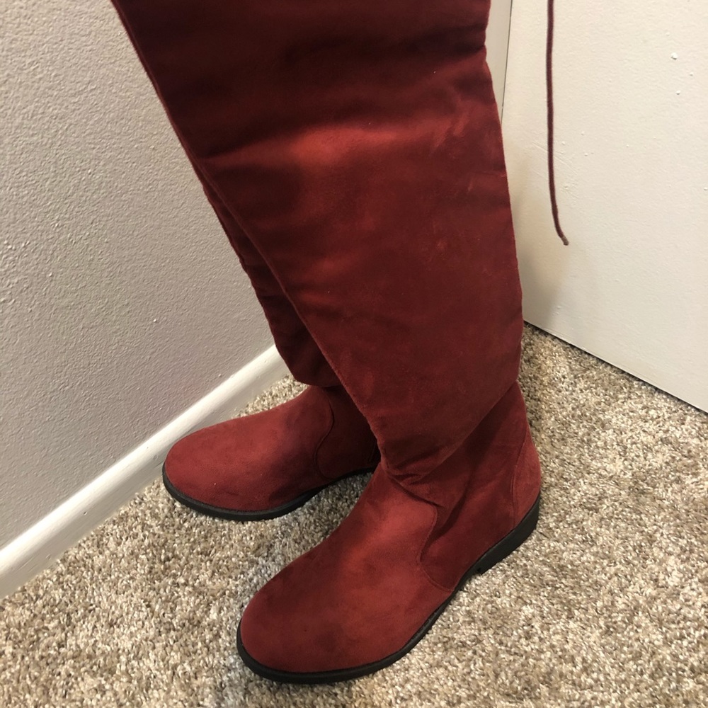 Boots - Picture 2 of 2